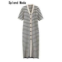 TRAF-Robe mi-longue rayée à simple boutonnage pour femme style streetwear décontracté col en V
