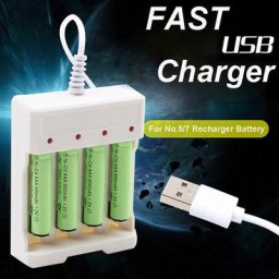 Batterie AA/AAA Rechargeable universelle bouton blanc lithium 4 emplacements chargeur USB
