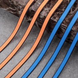 Lacets Lumineux Plats Colorés Bidimensionnels Orange Bleu Baskets en Toile Cordes de