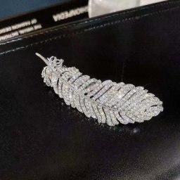 Pince à cheveux en alliage plume de printemps dorée classique coréenne couleur strass du haut