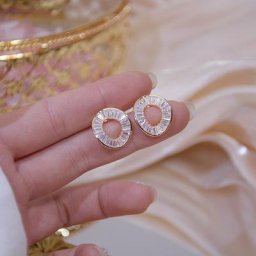 Boucles d'oreilles en forme de O pour femmes accessoires de luxe bijoux de fête polyvalents