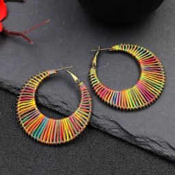 Boucles d'oreilles en raphia arc-en-ciel pour femmes grand cercle rond creux enroulé fait à la