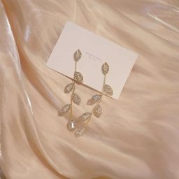Boucles d'Oreilles sulfà Franges en Acier Inoxydable pour Femme Bijoux Coréens en Forme de Feuilles