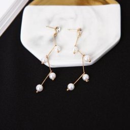 Boucles d'oreilles en Imitation de perles pour femmes bijoux simples Design plié vente en gros