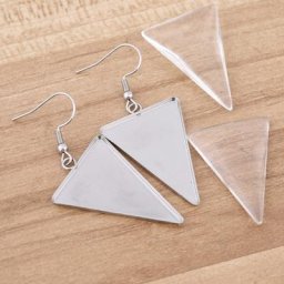 Boucles d'oreilles cabochon triangle en acier inoxydable ébauches de réglage de lunette avec verre