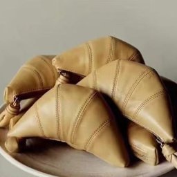 Petit sac de rangement Curl en peau de mouton mini sac à croissant porte-monnaie fait main