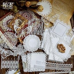 Matériel pour album photo vintage et artisanal feuilles avec découpe de plantes dentelle pour