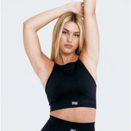 Role Fierté top female
