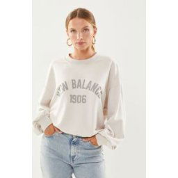 Essentials Varsity Fleece Crew par New Balance Gris XXL Accessoires