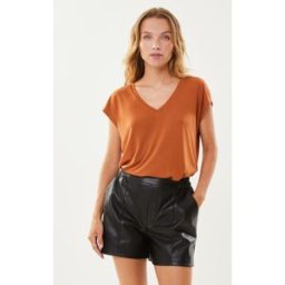 Vipen Rw Coated Shorts par Vila Noir 42 Accessoires