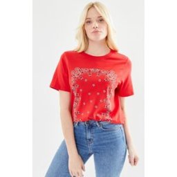 Pcaddysan Printed Ss Tee Bc par Pieces Rouge S Accessoires