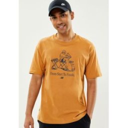 NB Essentials Cafe at NB T-Shirt 2 par New Balance Marron XS Accessoires