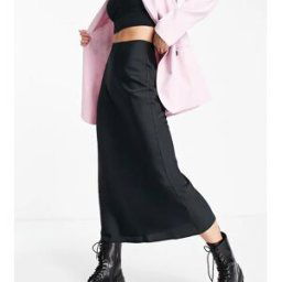 Asos Tall ASOS DESIGN Tall - Jupe mi-longue en satin coupÃ©e en biais - Noir Noir 32 female