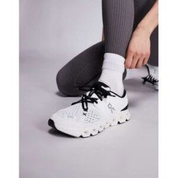On Running ON - Cloud X 4 - Baskets d'entraÃ®nement - Noir et blanc Blanc 42 female