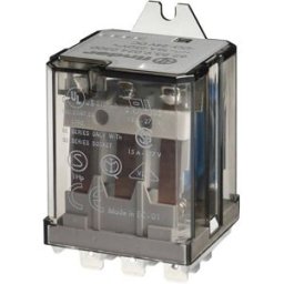 Finder 62.83.8.230.4009 Relais enfichable 230 V/AC 16 A 3 inverseurs (RT) 1 pc(s)
