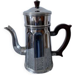 Cafetière style art-déco en cuivre chromé de la marque MENESA multicolore 0x0x28