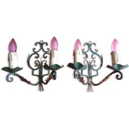 Paire d'appliques en fer forgé vert a feuilles d'acanthes doré vert