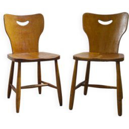Une paire de chaises à repas suédoises années 1950 bois 41x44x76