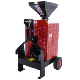 Ceccato Olindo - Presse à pellets PTO pour tracteur - fabrication de pellets pour le chauffage