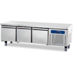 Virtus Group Soubassement Réfrigéré avec 3 Tiroirs 1/1 pour Appareils de Cuisson 700, L1600 mm - Virtus