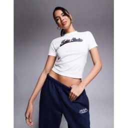 Kaiia - Studio - T-shirt d'ensemble effet rÃ©trÃ©ci avec broderie logo - CrÃ¨me et bleu marine Bleu marine 32 female
