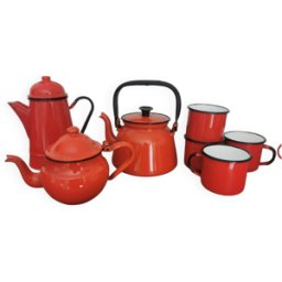 ART Service émaillé et ses 4 tasses rouge 0x0x0