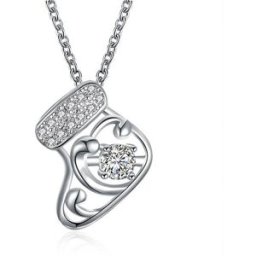 LKN18KRGPN1200 A Christmas Necklace