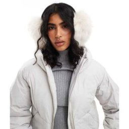 ASOS DESIGN - Cache-oreilles oversize en fausse fourrure - CrÃ¨me-Blanc Blanc No Size female