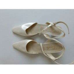 Chaussures escarpins Autre Escarpins femme blanc cassé taille 39 neuf Blanc