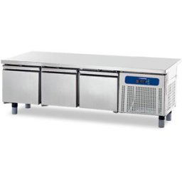 Virtus Group Soubassement Réfrigéré avec 3 Tiroirs 1/1 pour Appareils de Cuisson 900, L1600 mm - Virtus
