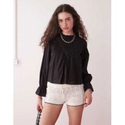 Reclaimed Vintage - Top Ã smocks avec manches amples et empiÃ¨cements en dentelle - Noir Noir XS female