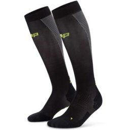 Chaussettes de compression longues CEP Compression Core Run Ultralight Noir Taille 3 Mixte
