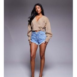 Asos Design ASOS X THE SOURCED COLLECTION - Mini-short en jean effet vieilli-Multicolore Multicolore 42 female