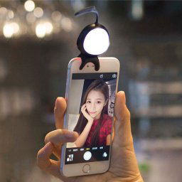 Pour Smart Phone Self Light avec crochet, Pour iPhone, Galaxy, Huawei, Xiaomi, LG, HTC et autres téléphones intelligents (Noir)
