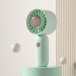 La main tient un petit ventilateur portable Mini ventilateur de poche, style : version de placage vert.