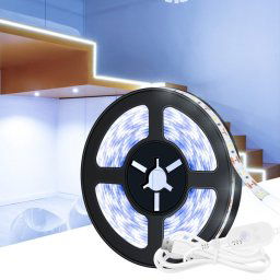 Strip de lumière LED USB Human Intelligent Intelligent Induction Étanche Light Strip 2835 Patch Armoire Armoire Speuble Soft Strip 2m (6500K Blanc froid)