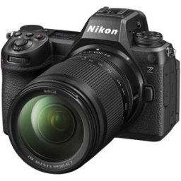 Nikon Z6 Iii + 24-200mm F4-6.3