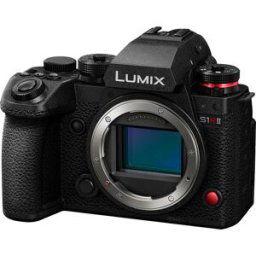 Panasonic Lumix S1rii