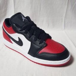 Baskets basses Nike Air Jordan 1 Low Bred Toe GS - 553560-612 - Taille : 38.5 FR Rouge