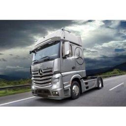 Italeri 510003905 Mercedes Benz Actros MP4 Gigaspace Maquette de camion 1:24