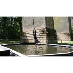 Cap Adrénaline Saut à l'Élastique avec touché d'eau depuis le Viaduc d'Exermont à proximité de Reims