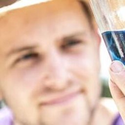 Cap Adrénaline Atelier d'aromathérapie au sein d'une distillerie de lavande - Massif du Vercors