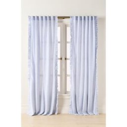 Rideau à volants en coton seersucker taille: 50 x 84 chez Anthropologie