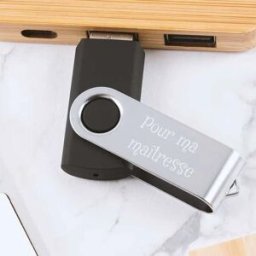 Ocadeau Clé USB noir gravée