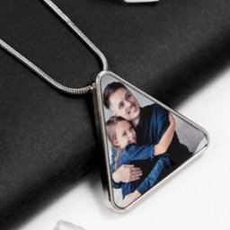 Ocadeau Collier triangle photo
