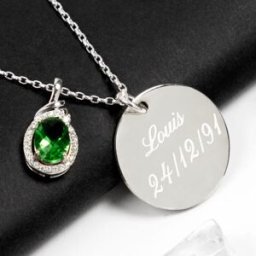 Ocadeau Collier pierre verte gravé