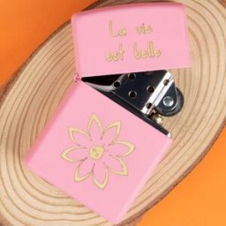 Ocadeau Briquet Zippo rose gravé