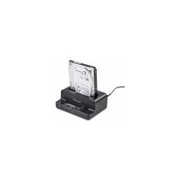 StarTech.com M.2 NVMe to 2.5/3.5 SATA Drive Duplicator, Dual Bay Cloner - solid state / duplicateur de disque dur - Conformite TAA