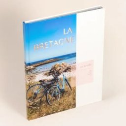 Livre Photo CEWE A4 portrait - 21x28 cm - 26 Ã 202 pages - couverture rigide, souple, carnet - l'album photo personnalisÃ© coup de cÂœur de nos clients