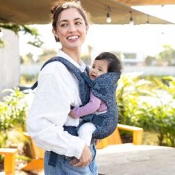 Infantino Porte bébé Flip 4 en 1 Navy Floral